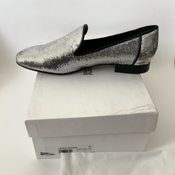 Diane von Furstenberg Leiden Metallic Flat Loafer Silver Evening Dress Shoes 9 - Picture 10 of 12